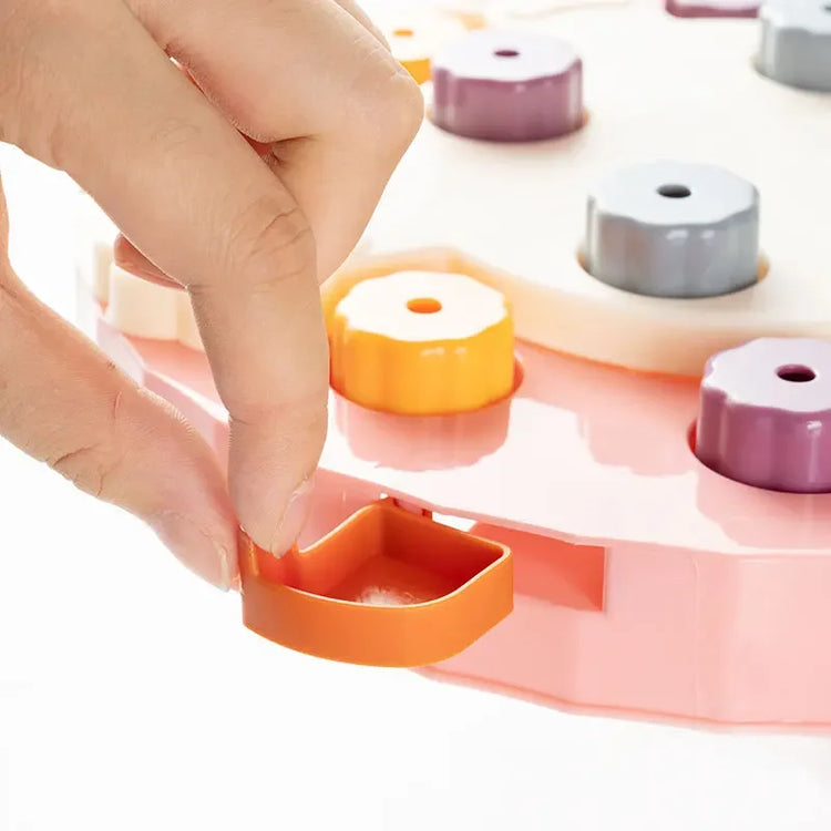 Interactive Puzzle Feeder Toy – Slow Eating Food Dispenser & Training Game for Cats and Dogs