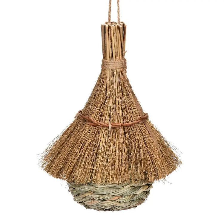 Hanging Hand-Woven Grass Bird House – Eco-Friendly Nest Hut for Small Birds & Outdoor Shelter