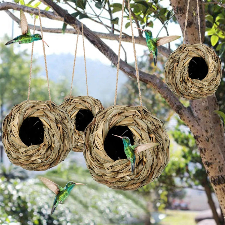 2024 Handwoven Reed Grass Bird Nest – Hanging Hummingbird Egg Cage for Outdoor Decor, Small Parrots & Garden Wildlife (Multiple Sizes)