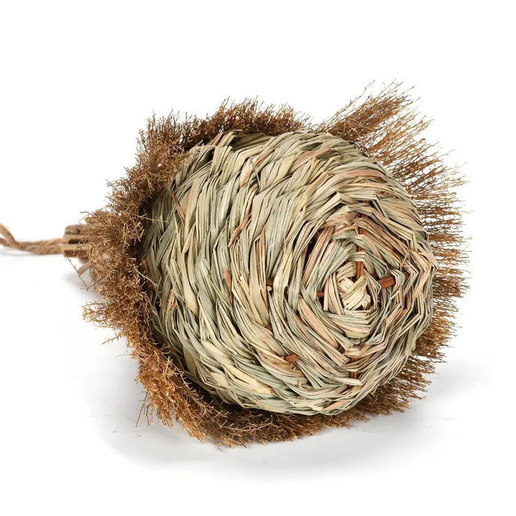 Hanging Hand-Woven Grass Bird House – Eco-Friendly Nest Hut for Small Birds & Outdoor Shelter