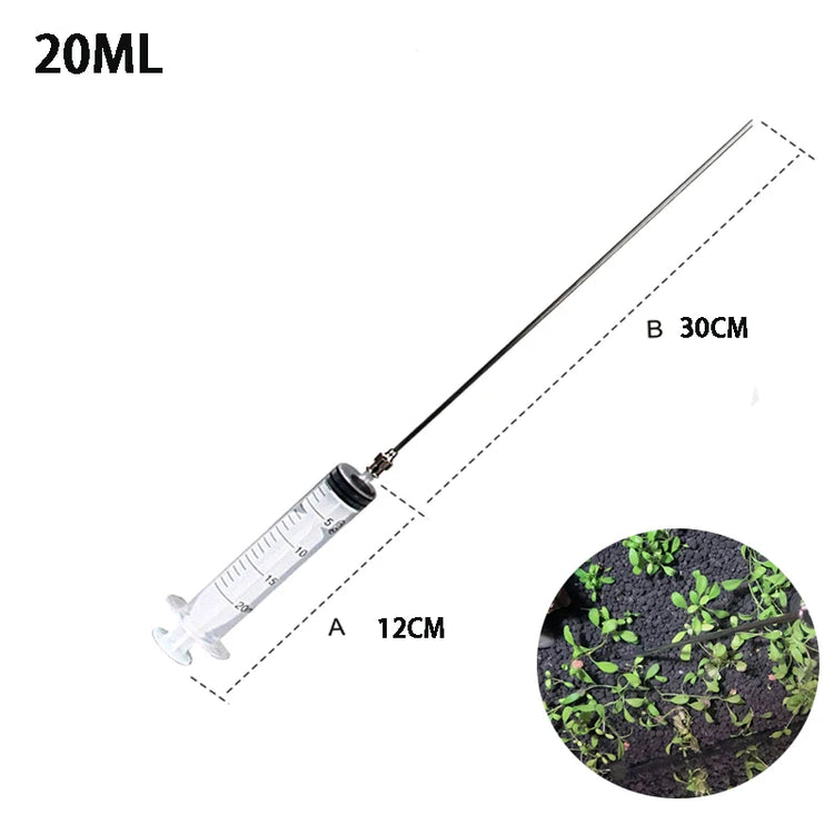 Fish tank plant liquid fertilizer syringe is used to add aquatic plant liquid fertilizer to remove planarian fish from feeding