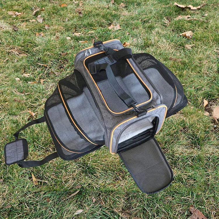 Soft-Sided Dog and Cat Carrier for Kittens – Lightweight & Portable Travel Bag