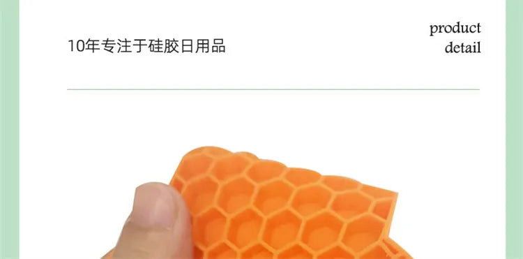 Silicone Pet Licking Mat for Cats/Dogs | Anti-Choking Slow Food Bowl | Bath Distraction Plate | Pet Supplies Cutlery