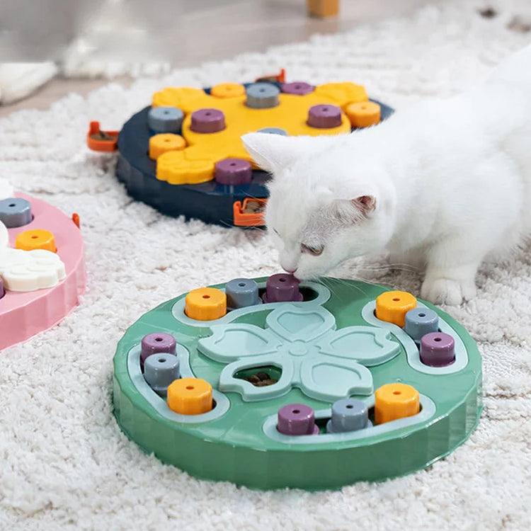 Interactive Puzzle Feeder Toy – Slow Eating Food Dispenser & Training Game for Cats and Dogs