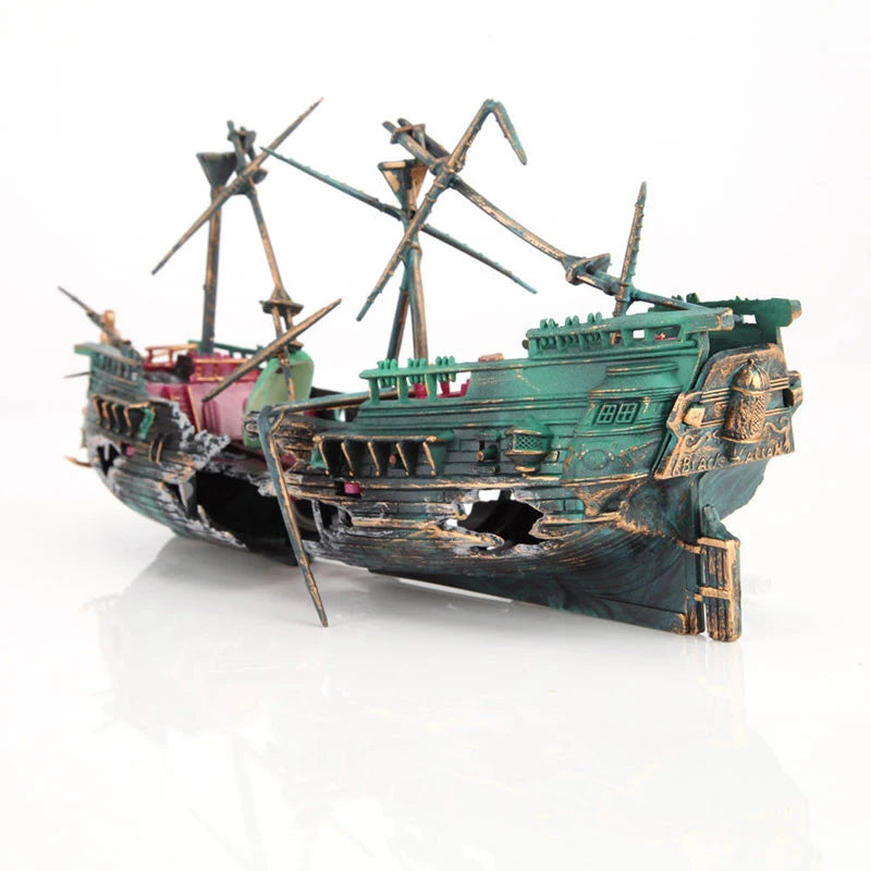 Split Shipwreck Aquarium Ornament – Resin Sunken Boat Decoration with Air Aerobic Feature