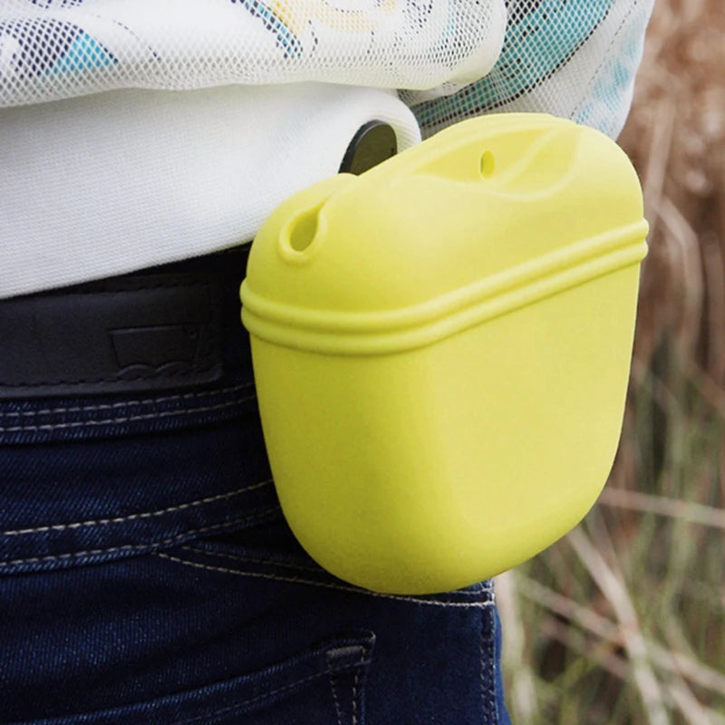 Silicone Dog Training Treat Bag – Magnetic Closure, Clip-On Design, Easy Access
