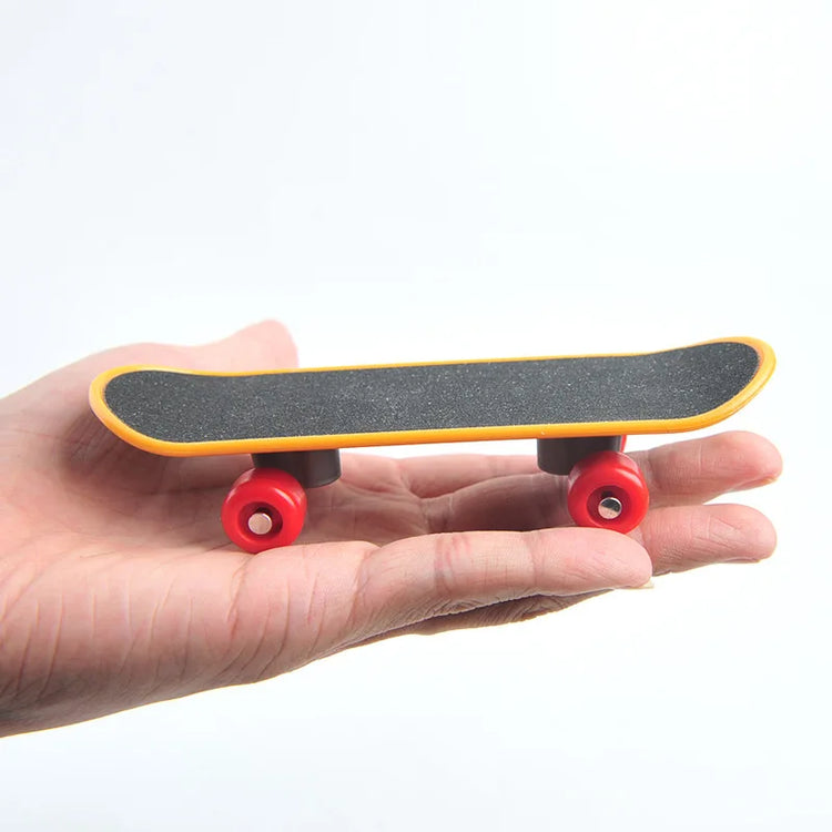 1 PC Parrot Training Skateboard | Bird Skates Perch Toy for Lovebirds, Canaries, Calopsita, Birds Accessories
