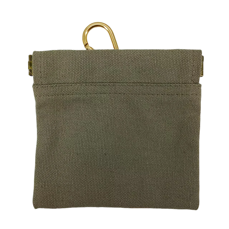 Canvas Dog Treat Bag – Portable Outdoor Training Snack Pouch with Automatic Closure