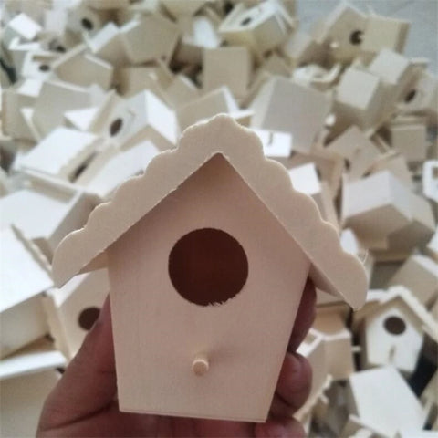 Wooden Mini Birdhouse | Hanging Outdoor Nest Box for Small Birds | Garden Yard Bird Cage Décor – 3 Size Options