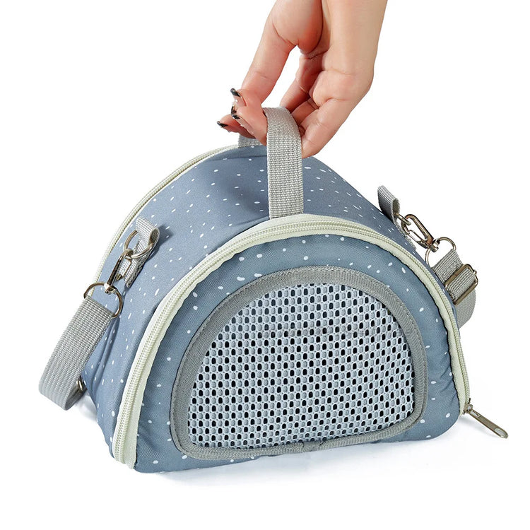 Portable Breathable Small Pet Carrier Bag – Travel Backpack for Hamsters, Guinea Pigs, Rabbits, Reptiles, and More