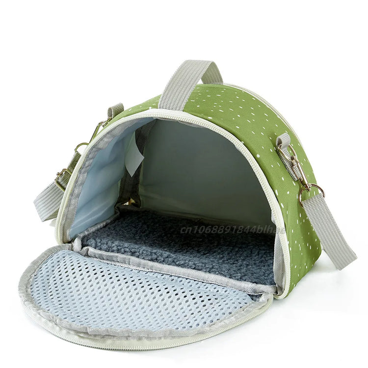 Portable Breathable Small Pet Carrier Bag – Travel Backpack for Hamsters, Guinea Pigs, Rabbits, Reptiles, and More