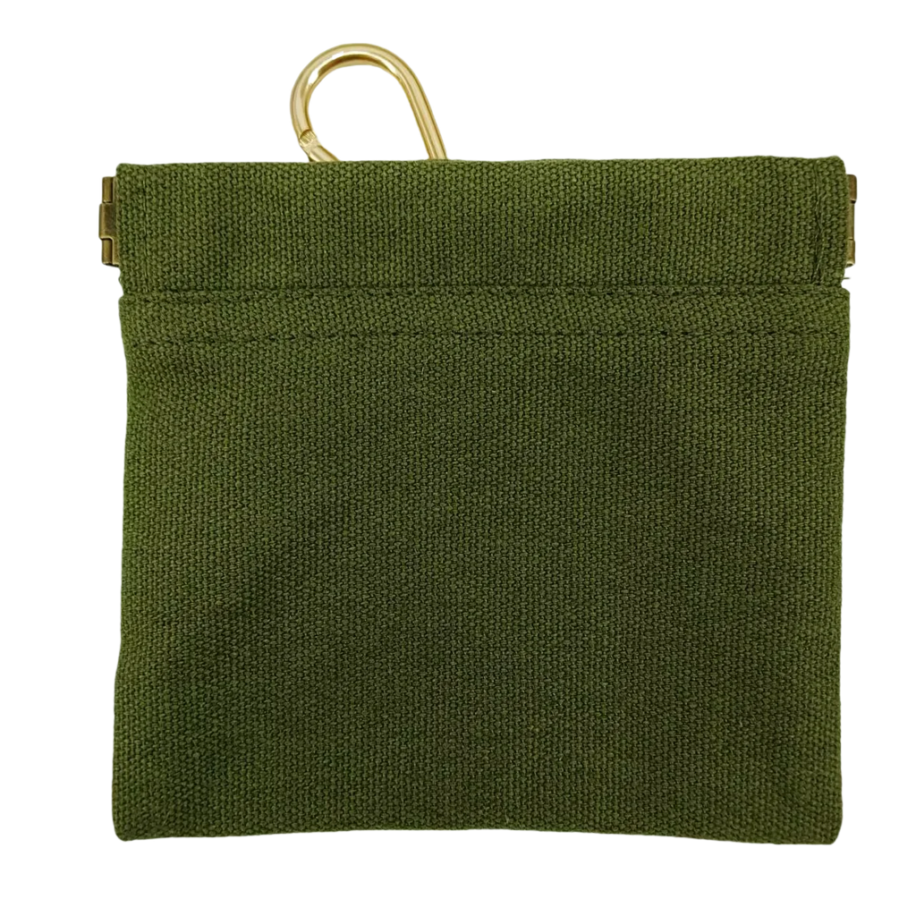 Canvas Dog Treat Bag – Portable Outdoor Training Snack Pouch with Automatic Closure