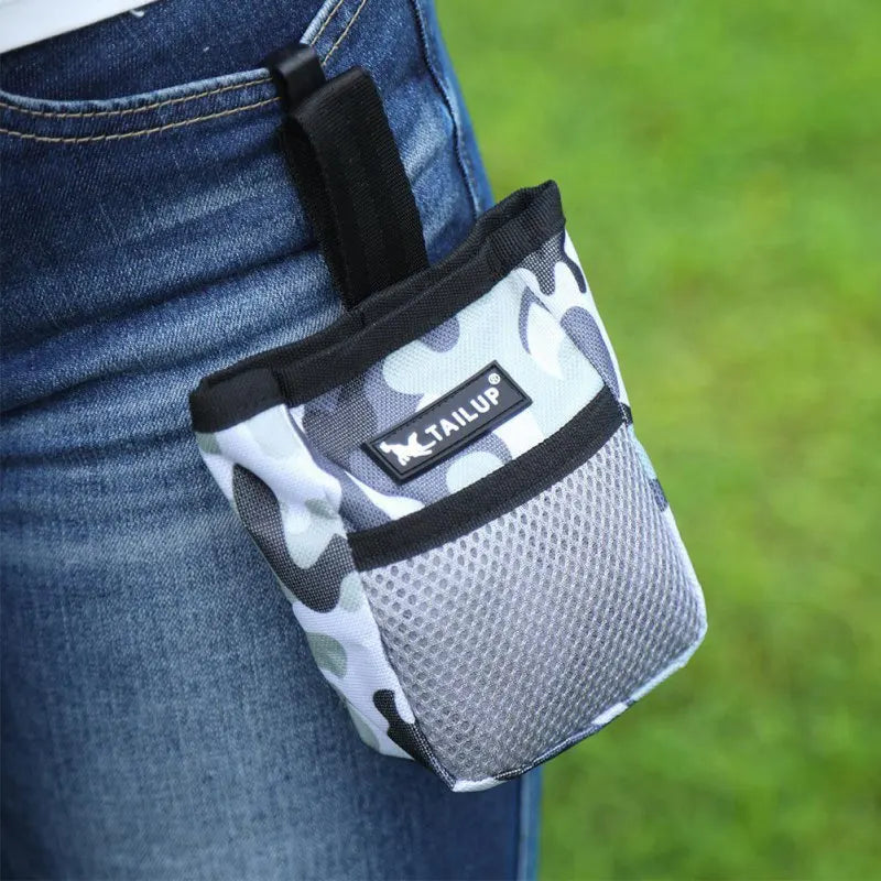 Pet Dog Training Treat Snack Waist Bag – Hands-Free Reward Pouch for Walks & Training