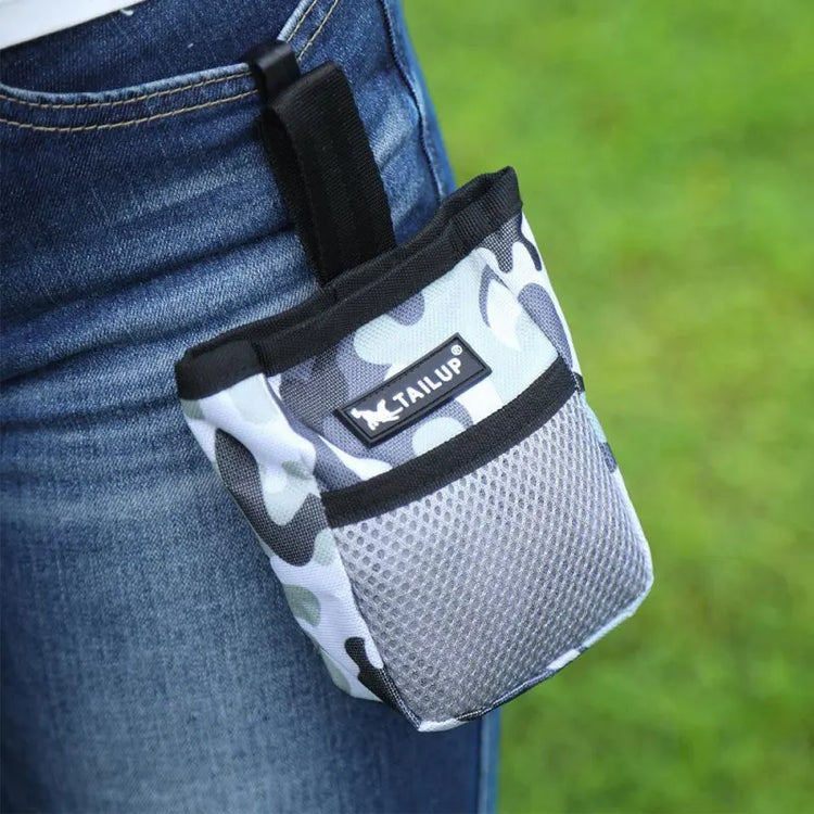 Pet Dog Training Treat Snack Waist Bag – Hands-Free Reward Pouch for Walks & Training