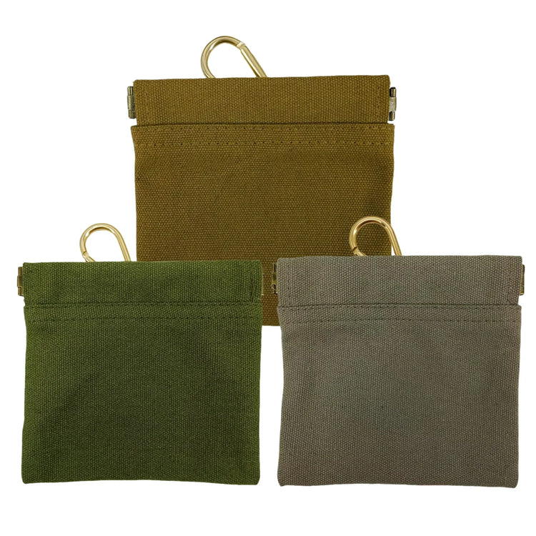 Canvas Dog Treat Bag – Portable Outdoor Training Snack Pouch with Automatic Closure