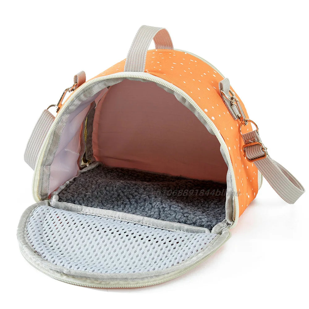 Portable Breathable Small Pet Carrier Bag – Travel Backpack for Hamsters, Guinea Pigs, Rabbits, Reptiles, and More